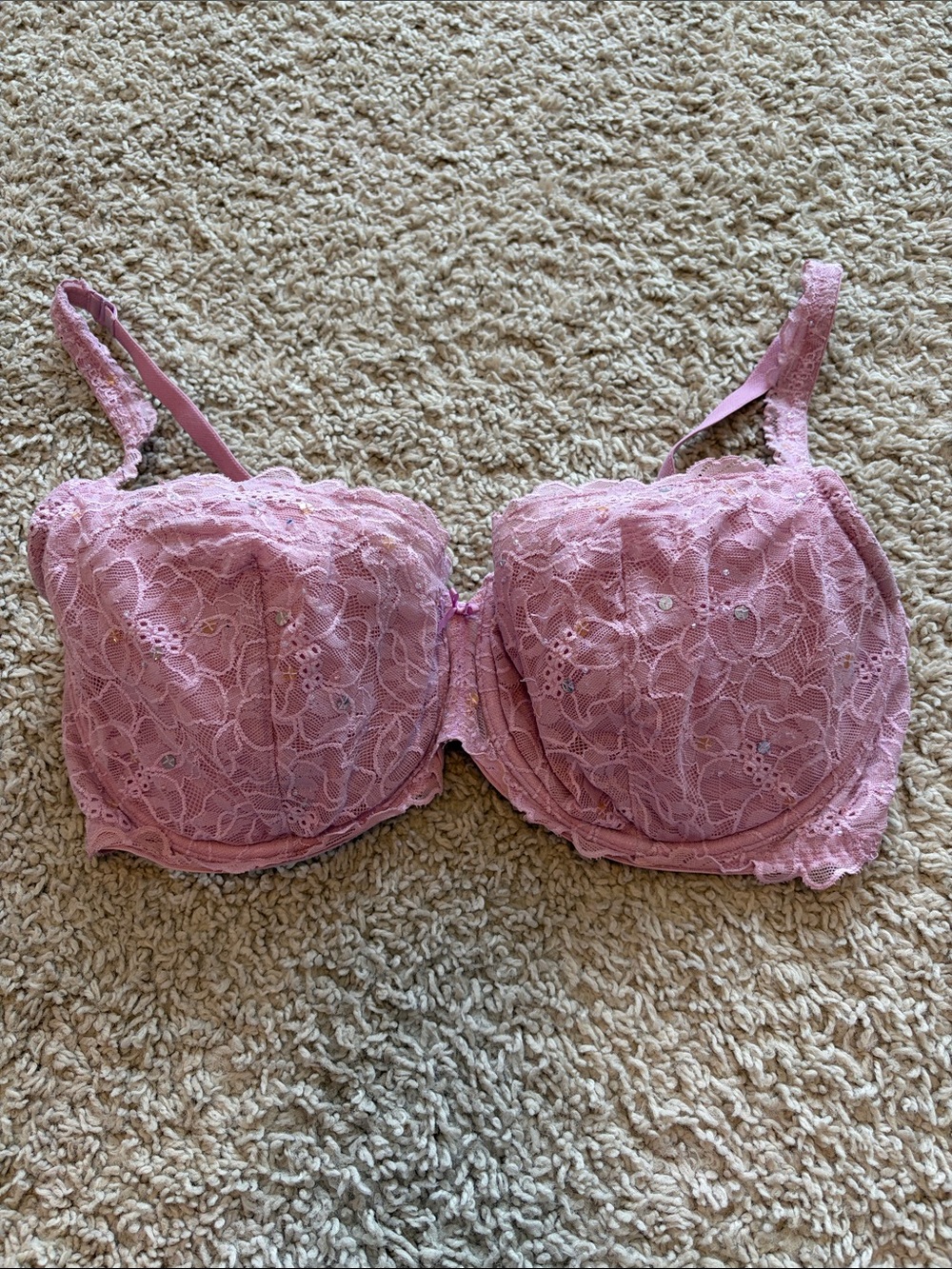 Victorias Secret lightly lined lace pink 36 DD